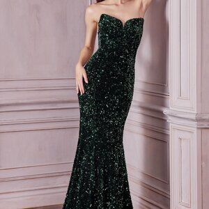 New prom dress. Emerald green formal strapless party evening wedding guest gown